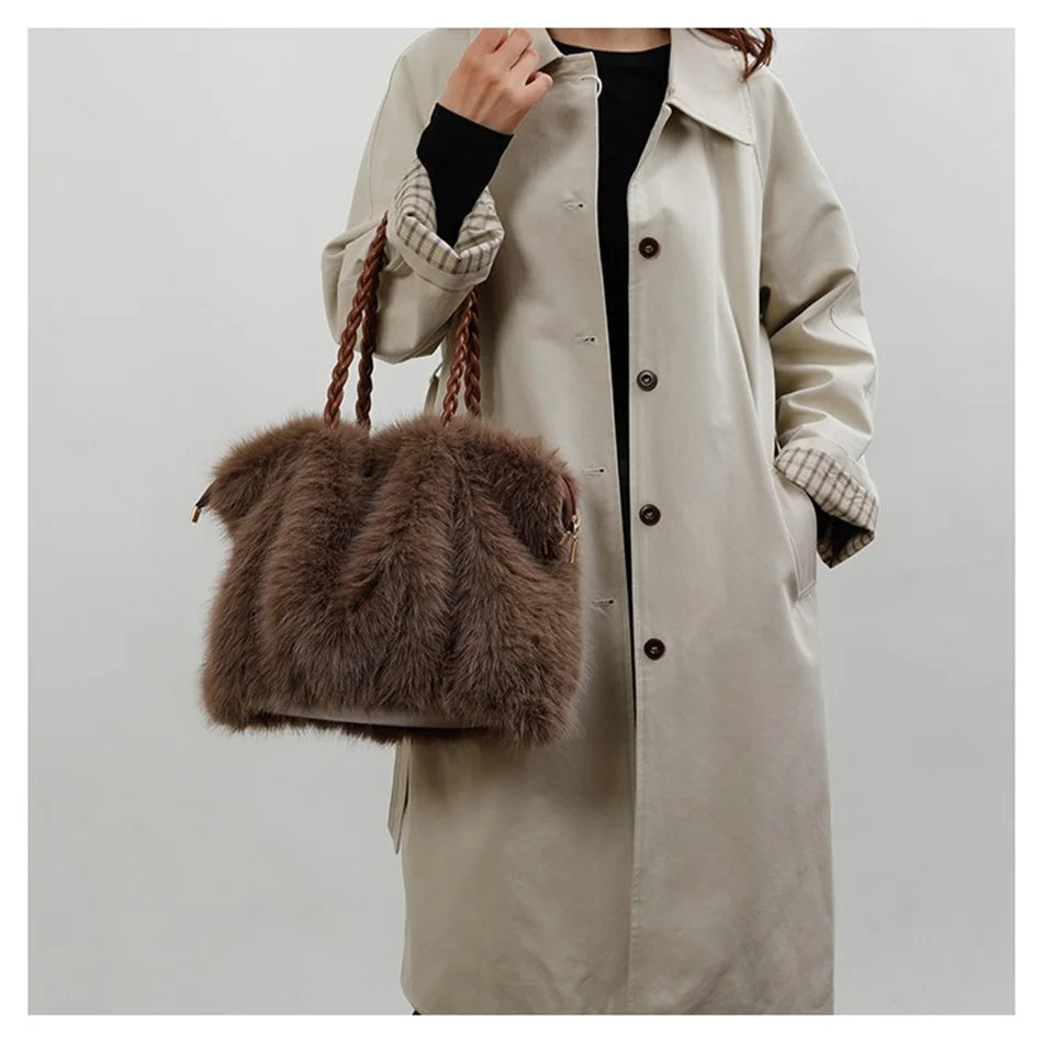 Women's Plush Shoulder Bag High-end Fashion Luxury Soft Faux For Skin Shoulder Bag Faux Fur Women's Bag