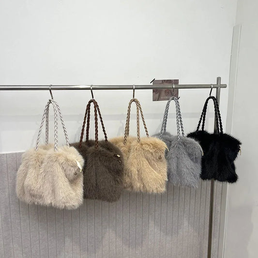 Women's Plush Shoulder Bag High-end Fashion Luxury Soft Faux For Skin Shoulder Bag Faux Fur Women's Bag