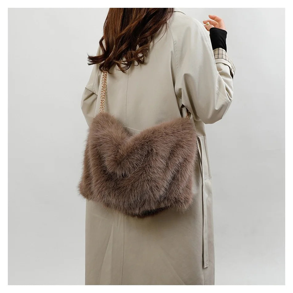 Women's Plush Shoulder Bag High-end Fashion Luxury Soft Faux For Skin Shoulder Bag Faux Fur Women's Bag