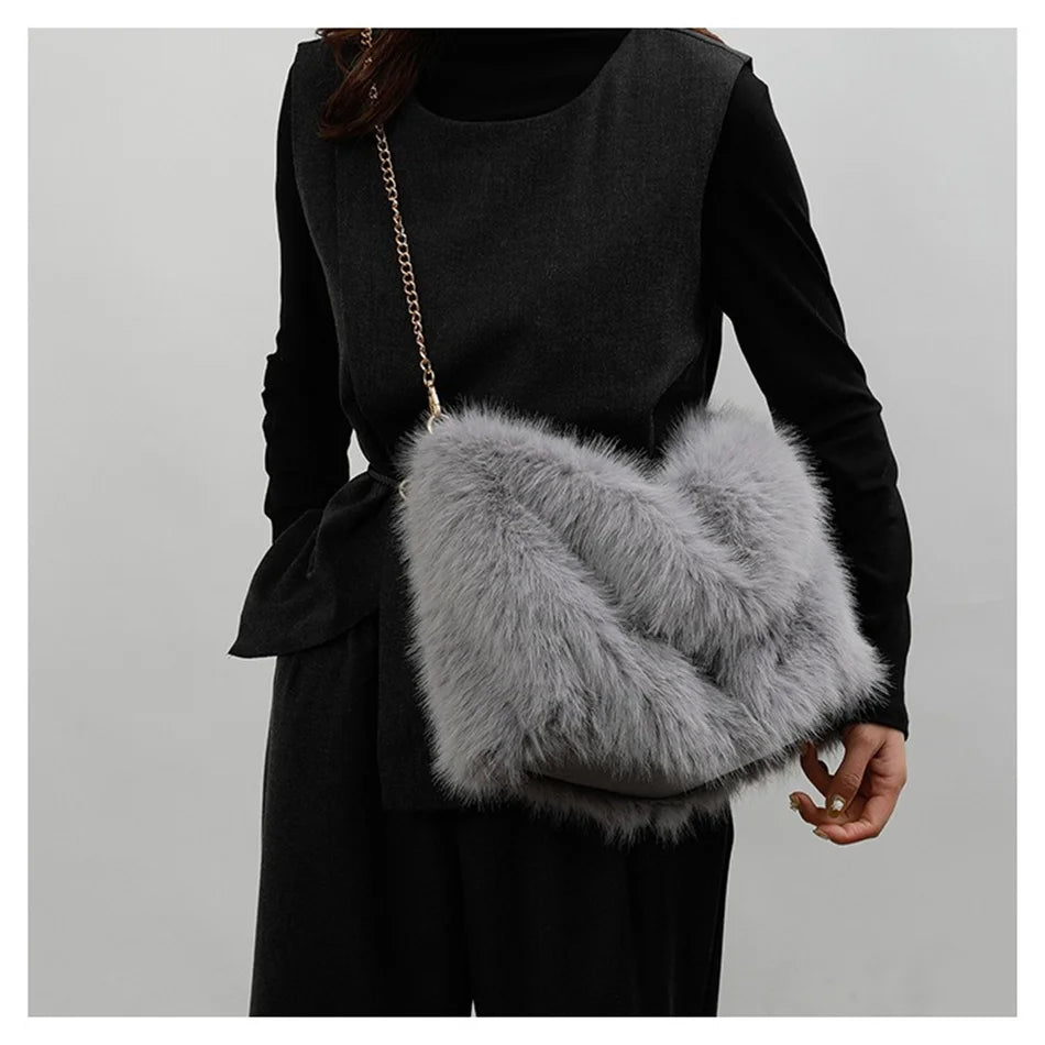 Women's Plush Shoulder Bag High-end Fashion Luxury Soft Faux For Skin Shoulder Bag Faux Fur Women's Bag