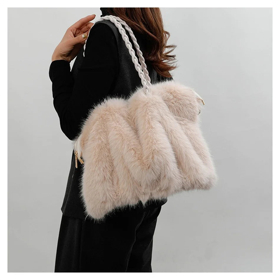Women's Plush Shoulder Bag High-end Fashion Luxury Soft Faux For Skin Shoulder Bag Faux Fur Women's Bag