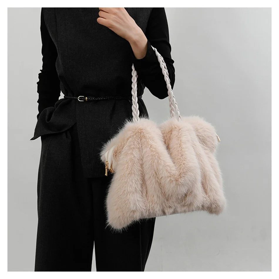 Women's Plush Shoulder Bag High-end Fashion Luxury Soft Faux For Skin Shoulder Bag Faux Fur Women's Bag