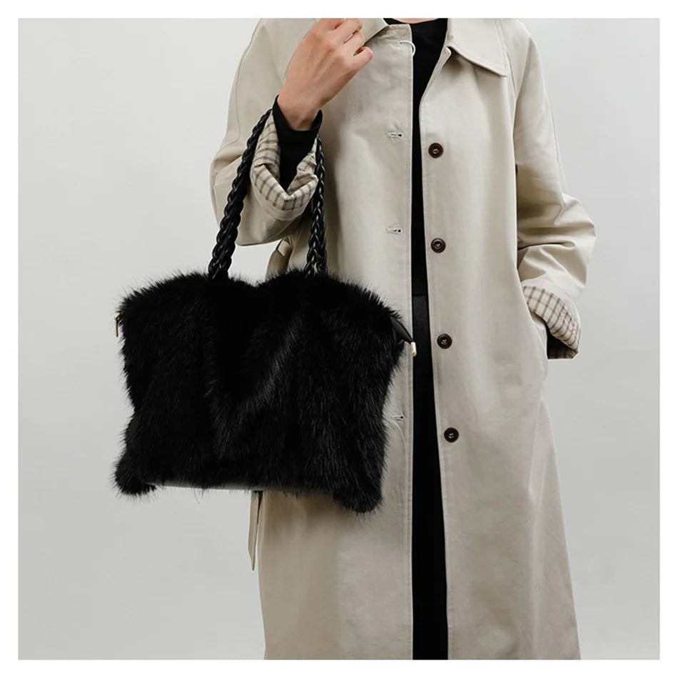 Women's Plush Shoulder Bag High-end Fashion Luxury Soft Faux For Skin Shoulder Bag Faux Fur Women's Bag