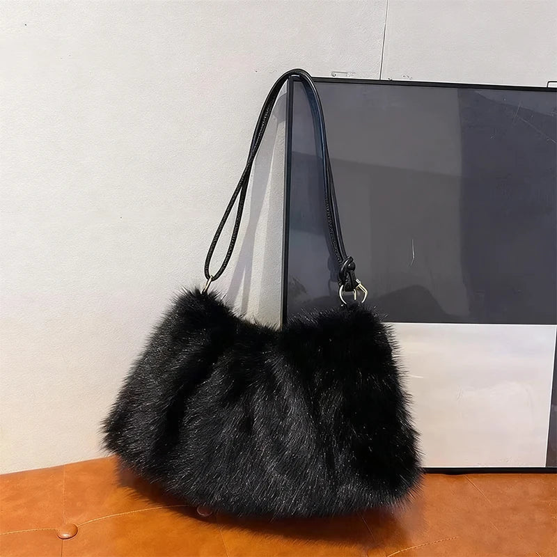 Women's Large Capacity Shoulder Bag Solid Color Plush Imitation Fur Handbag For Autumn And Winter Fashion