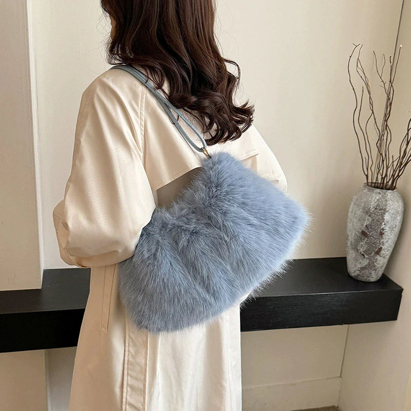 Women's Large Capacity Shoulder Bag Solid Color Plush Imitation Fur Handbag For Autumn And Winter Fashion