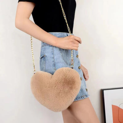 Fashion Women's Heart Shaped Handbags Cute Faux Fur Crossbody Bags  Lady Soft Plush Chain Shoulder Bag Shopper Totes